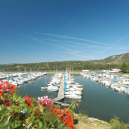 Escandia Panzió Valence