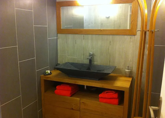 Bed and Breakfast Escandia Βαλένς