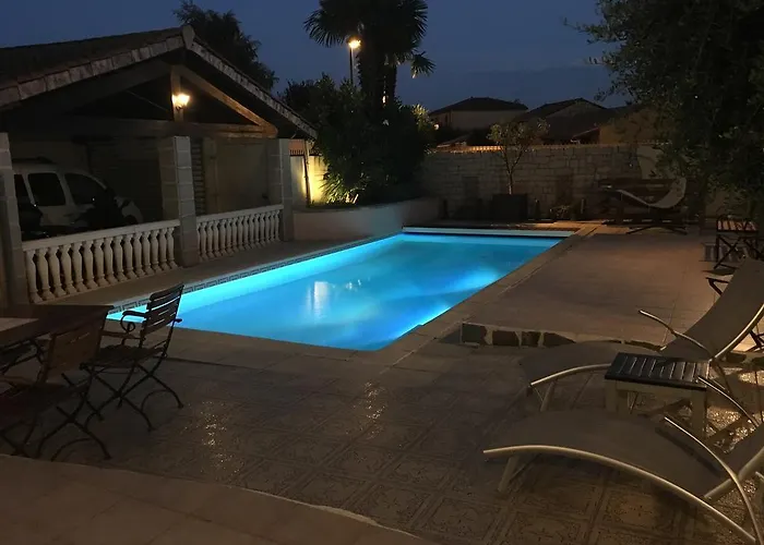 Bed and Breakfast Escandia Βαλένς