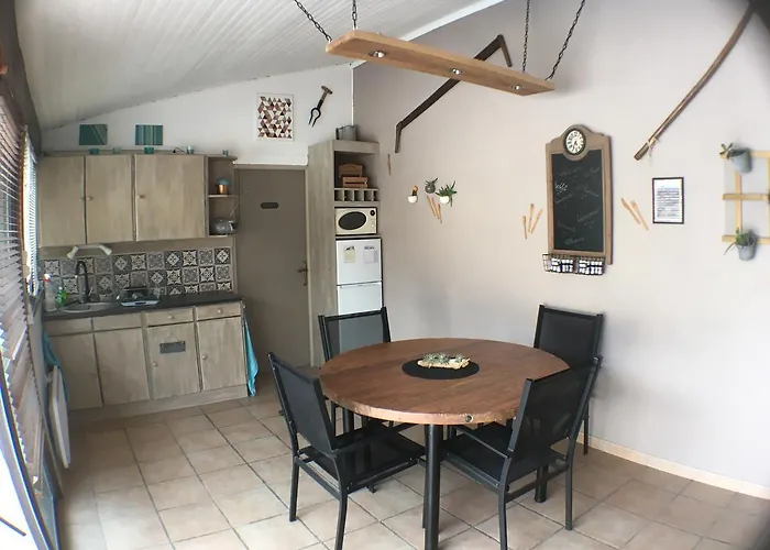 Bed and Breakfast Escandia Βαλένς