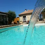 Escandia Bed & Breakfast 3*