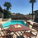 Escandia Bed & Breakfast 3*