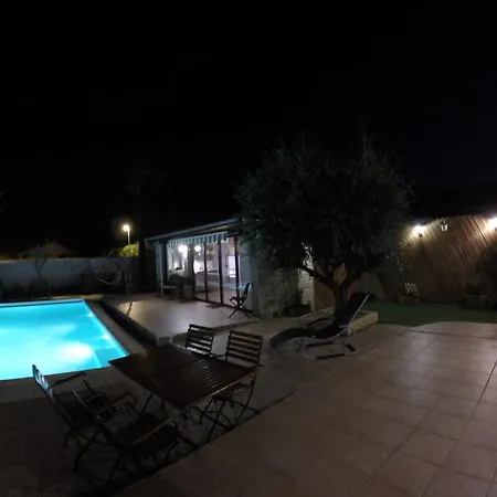 Escandia Bed & Breakfast 3*