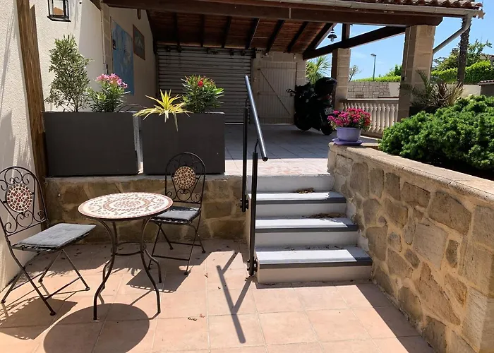 Bed & Breakfast Escandia 4*